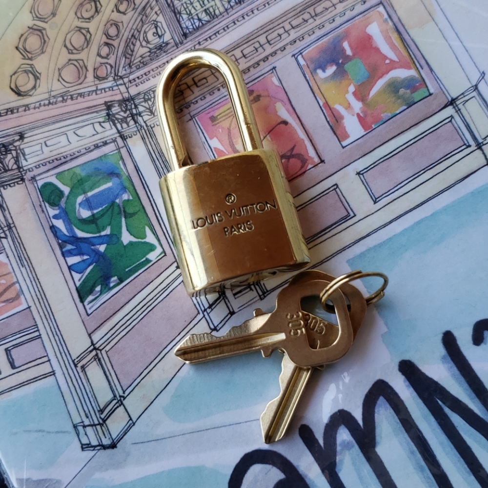 Louis Vuitton Lock & 2 Keys - LV Padlock - Picture 2 of 7